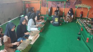 Sanggar Gong Si Bolong Depok