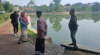 DLHK Kota Depok tinjau Situ Bahar