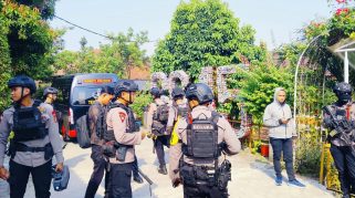 Penyisiran SDN Srengseng Sawah 15 Pagi