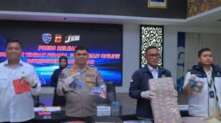 Konferensi pers Polda Jawa Barat